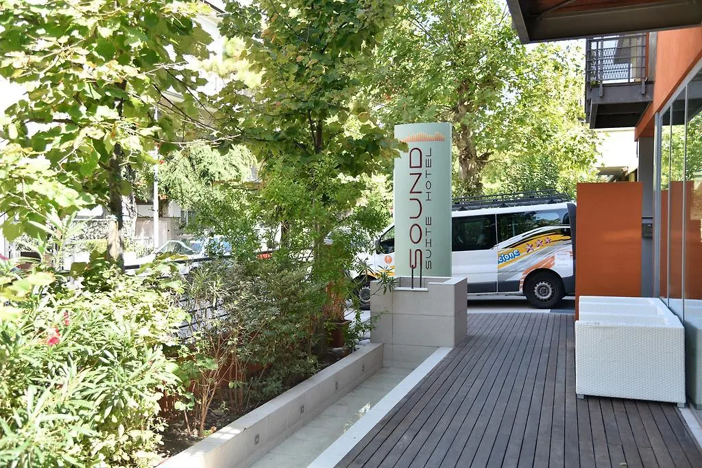 Sound Suite Hotel-1